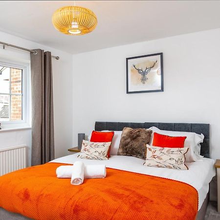 Maunsell House - Lovely Central Home Near Designer Outlets & Town With Parking Ашфорд Екстер'єр фото