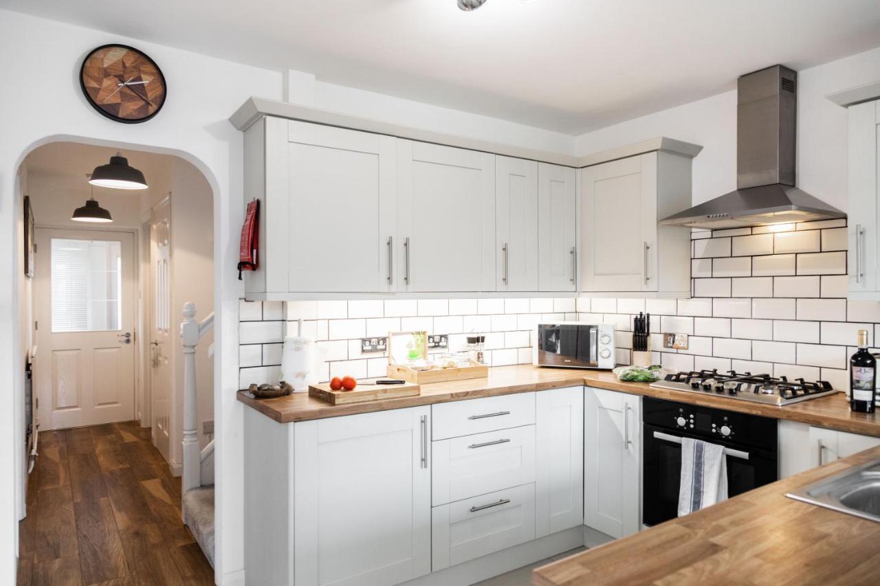 Maunsell House - Lovely Central Home Near Designer Outlets & Town With Parking Ашфорд Екстер'єр фото